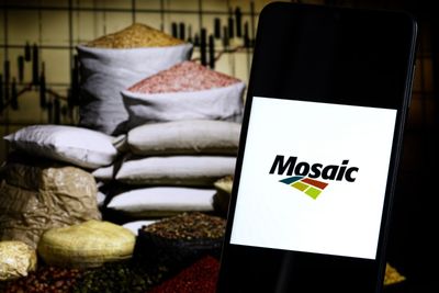 Mosaic’s Quarterly Earnings Preview: What You Need to Know